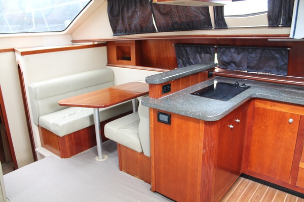 41ft Cruisers Yachts Yacht For Sale