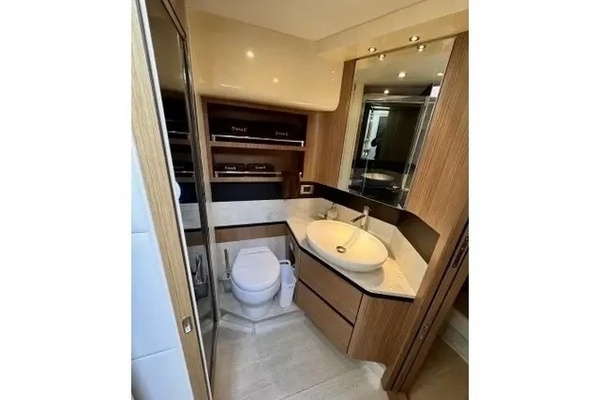 2017 Absolute 50 FLY 50ft Absolute Yacht For Sale