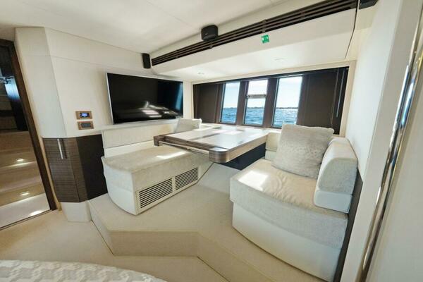 ACCIAIO BLU 60ft Azimut Yacht For Sale
