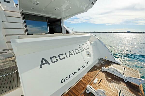 ACCIAIO BLU 60ft Azimut Yacht For Sale