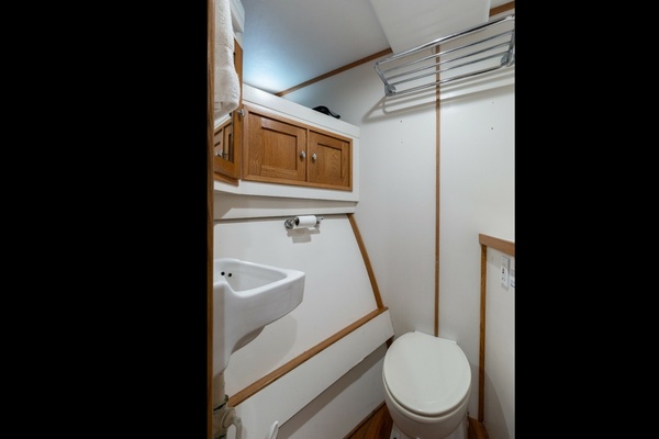 PINTAIL 84ft Trumpy Yacht For Sale