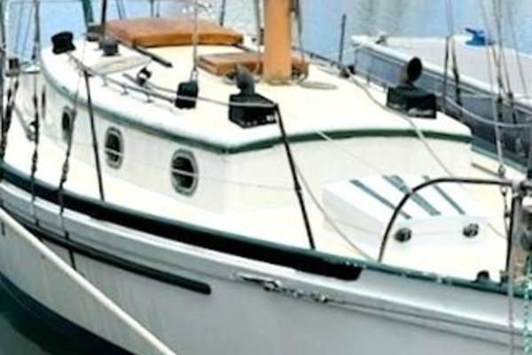 TALARIA 30ft Custom Yacht For Sale
