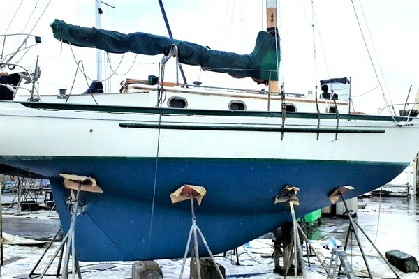 30-ft-Custom-1982-Cutter-TALARIA Honolulu Hawaii United States  yacht for sale