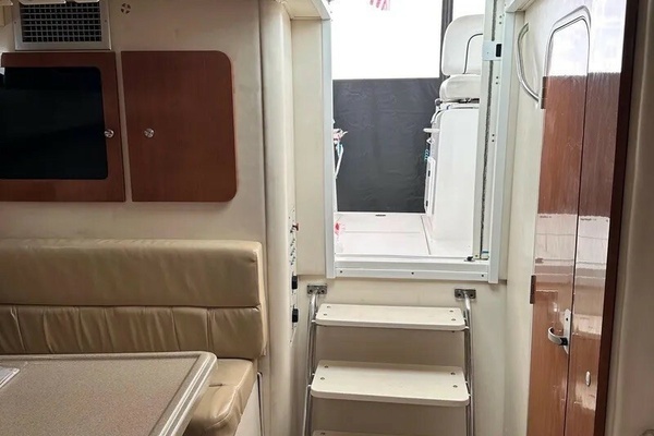 33ft Wellcraft Yacht For Sale