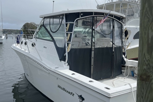 33-ft-Wellcraft-2004-Coastal 330- Niantic Connecticut United States  yacht for sale