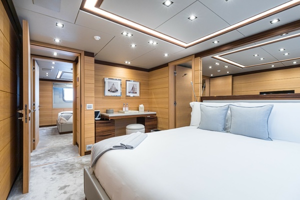 BOMBAY 164ft Benetti Yacht For Sale