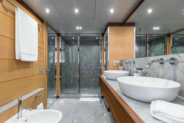 BOMBAY 164ft Benetti Yacht For Sale