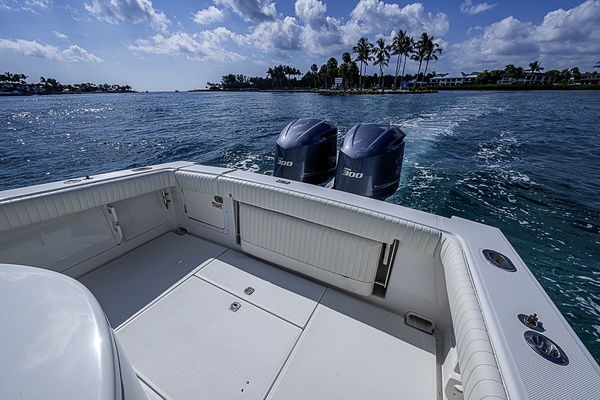 29ft Jupiter Yacht For Sale