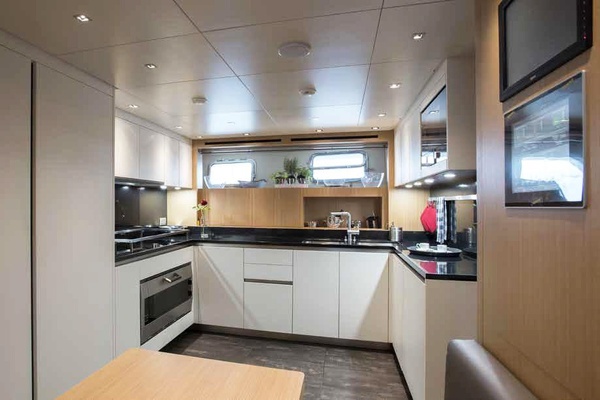 Muma 96ft Sanlorenzo Yacht For Sale