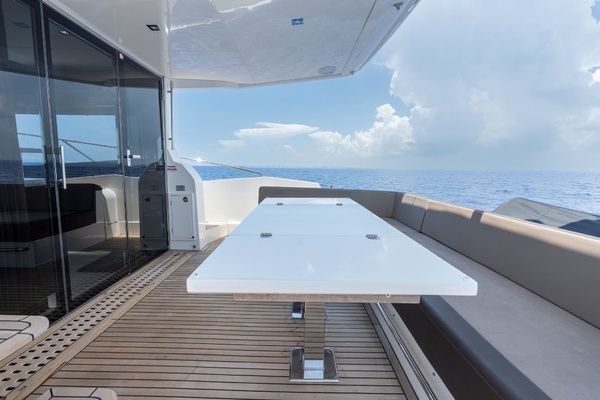 2017 Galeon 55