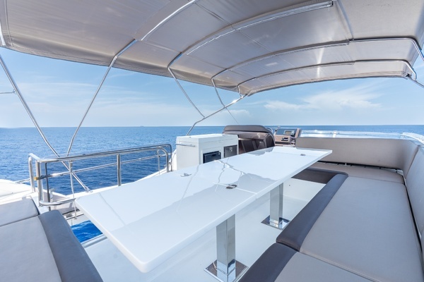 2017 Galeon 55