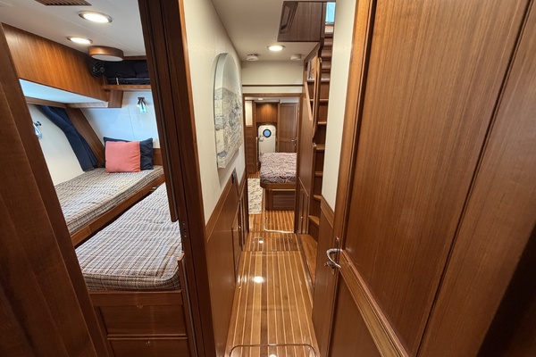 LADY V 53ft Marlow Yacht For Sale