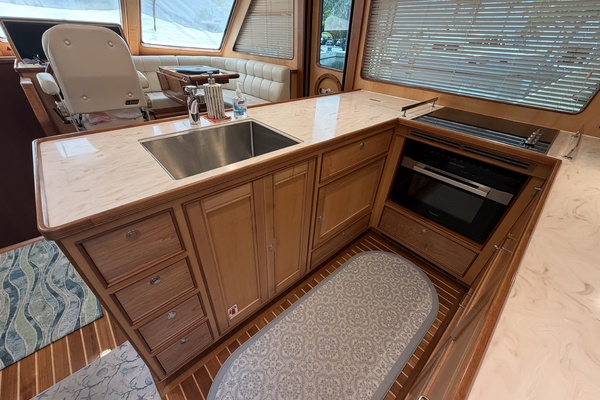 LADY V 53ft Marlow Yacht For Sale