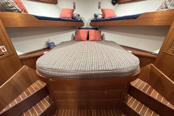 LADY V 53ft Marlow Yacht For Sale