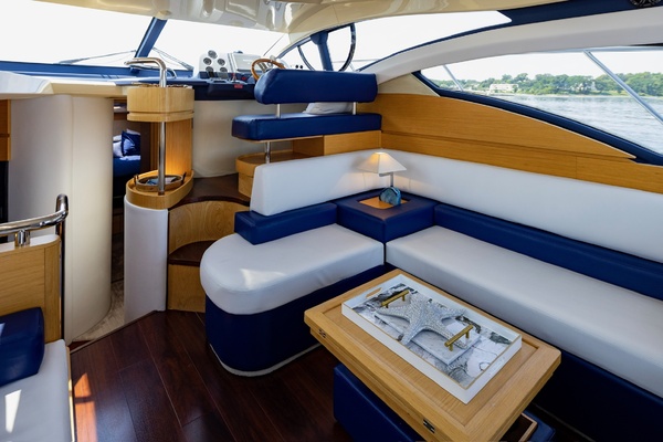 43ft Azimut Yacht For Sale