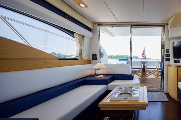 43ft Azimut Yacht For Sale
