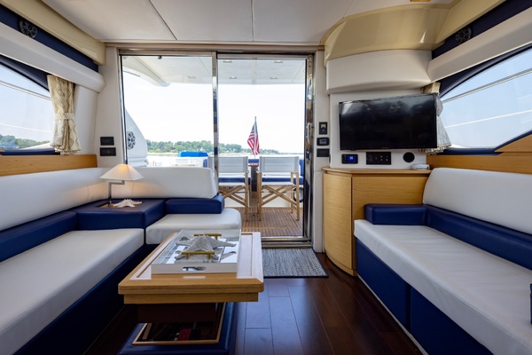 43ft Azimut Yacht For Sale