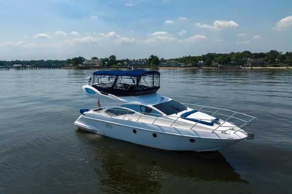 43ft Azimut Yacht For Sale