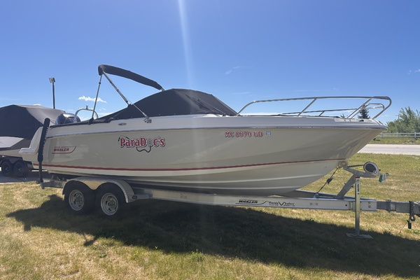 Paradocs 23ft Boston Whaler Yacht For Sale