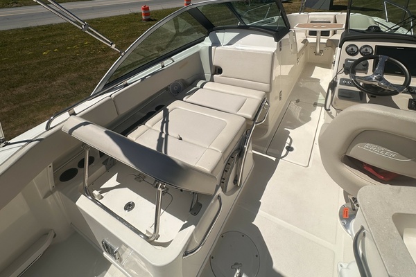 Paradocs 23ft Boston Whaler Yacht For Sale