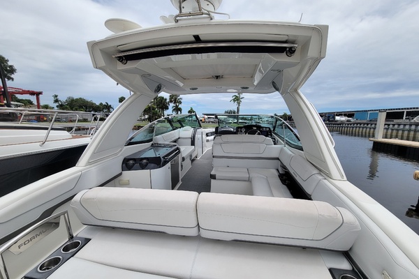 35ft Formula Yacht For Sale