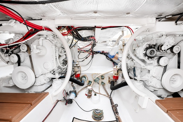 Sidejob 33ft L amp H Yacht For Sale
