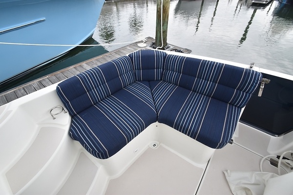ORIENTE 37ft Back Cove Yacht For Sale