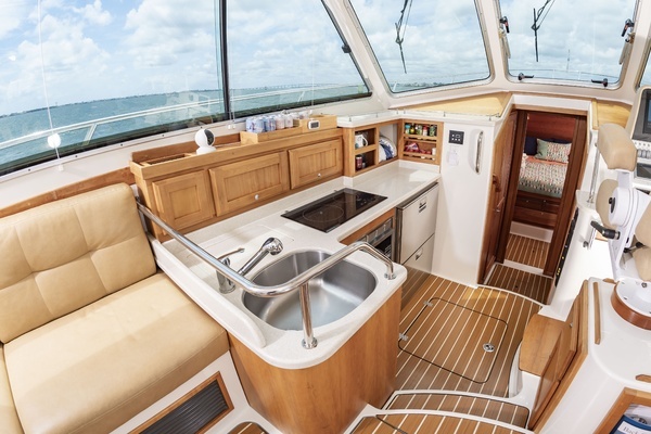 2009 Back Cove 37