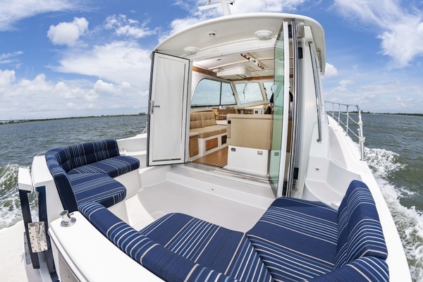 2009 Back Cove 37