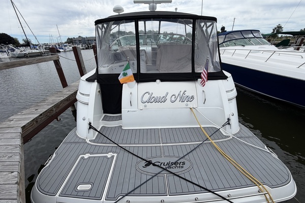 Photo of the 2001 Cruisers Yachts 3780 Express "Cloud Nine"