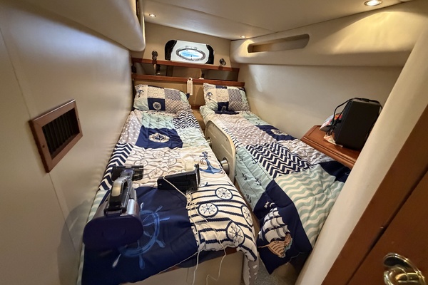 Cloud Nine 38ft Cruisers Yachts Yacht For Sale