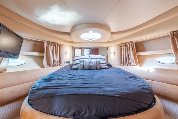DONT PANIC 39ft Azimut Yacht For Sale