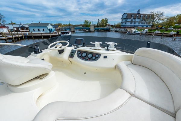 DONT PANIC 39ft Azimut Yacht For Sale