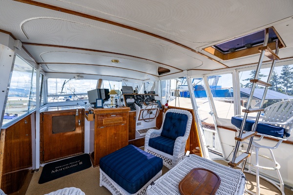 Moretoise III 41ft Chris Craft Yacht For Sale