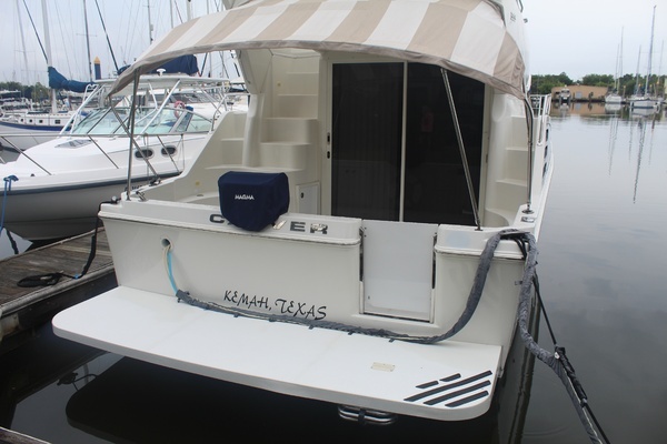 Photo of the 2006 Carver 
