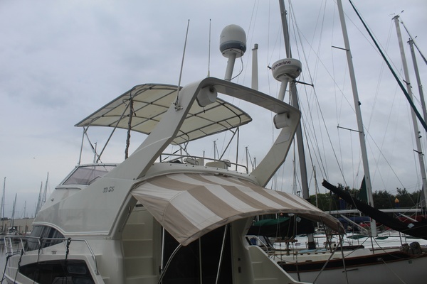 Photo of the 2006 Carver 
