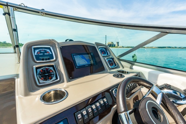 29ft Chaparral Yacht For Sale