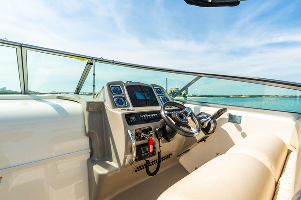 29ft Chaparral Yacht For Sale