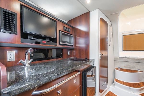 29ft Chaparral Yacht For Sale
