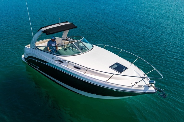 Photo of the 2016 Chaparral 290 Signature