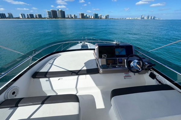 42ft Galeon Yacht For Sale