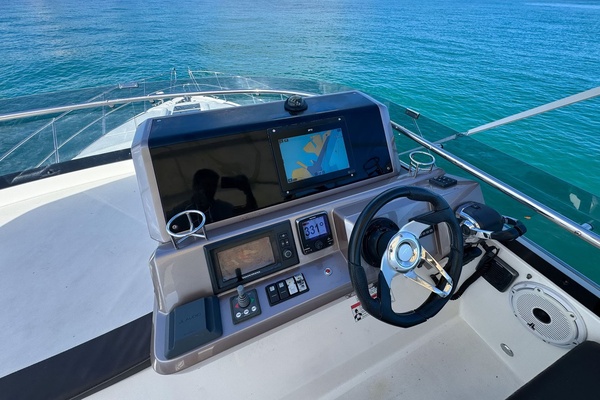 42ft Galeon Yacht For Sale