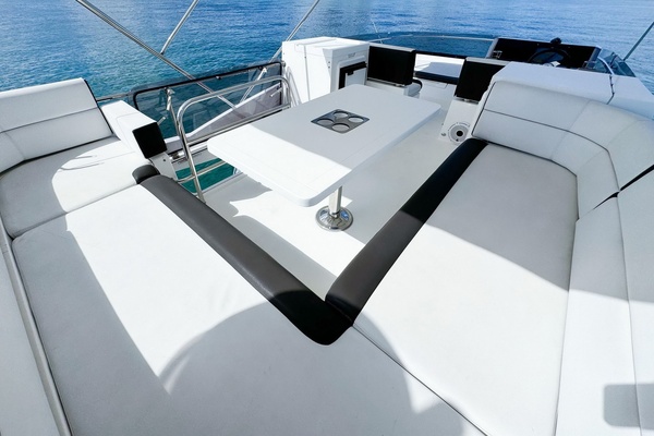 42ft Galeon Yacht For Sale