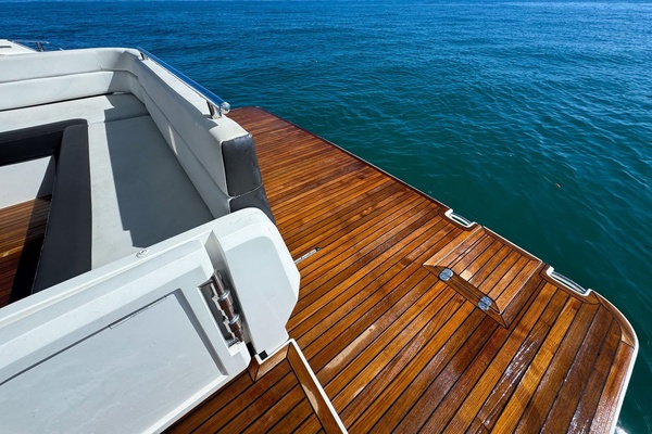42ft Galeon Yacht For Sale