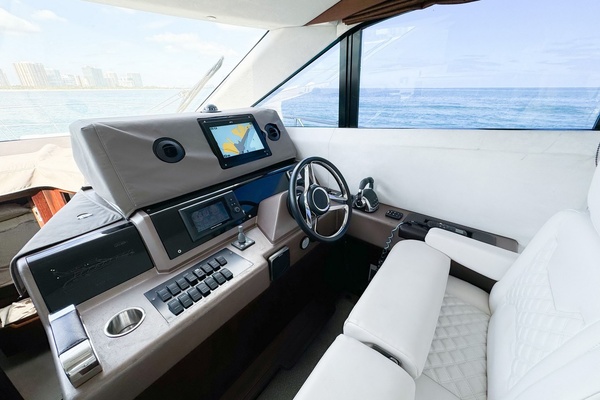 42ft Galeon Yacht For Sale