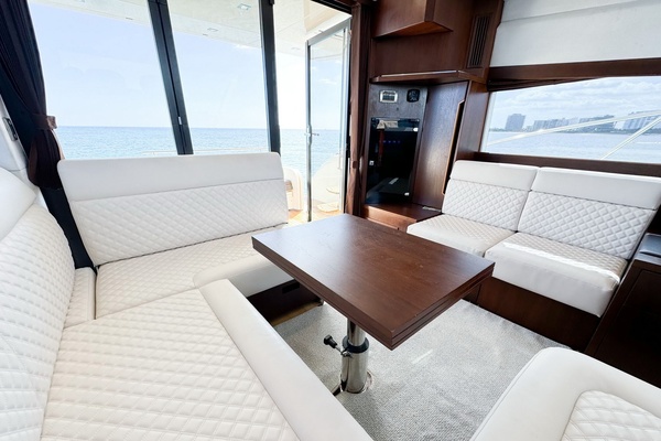 42ft Galeon Yacht For Sale