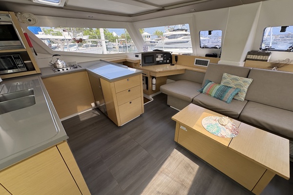 Ohana 44ft Fountaine Pajot Yacht For Sale