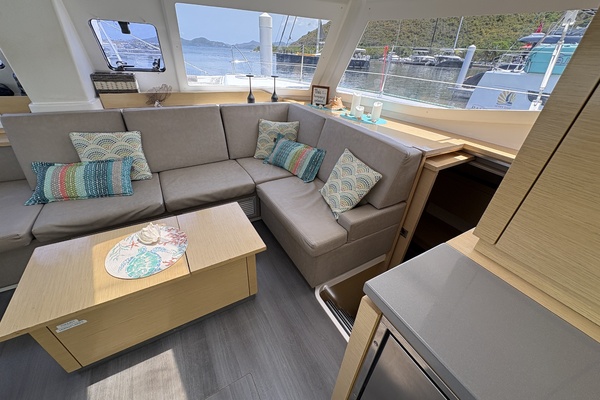 Ohana 44ft Fountaine Pajot Yacht For Sale