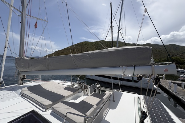 Ohana 44ft Fountaine Pajot Yacht For Sale