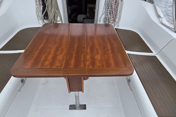 TASHTEGO 47ft Beneteau Yacht For Sale